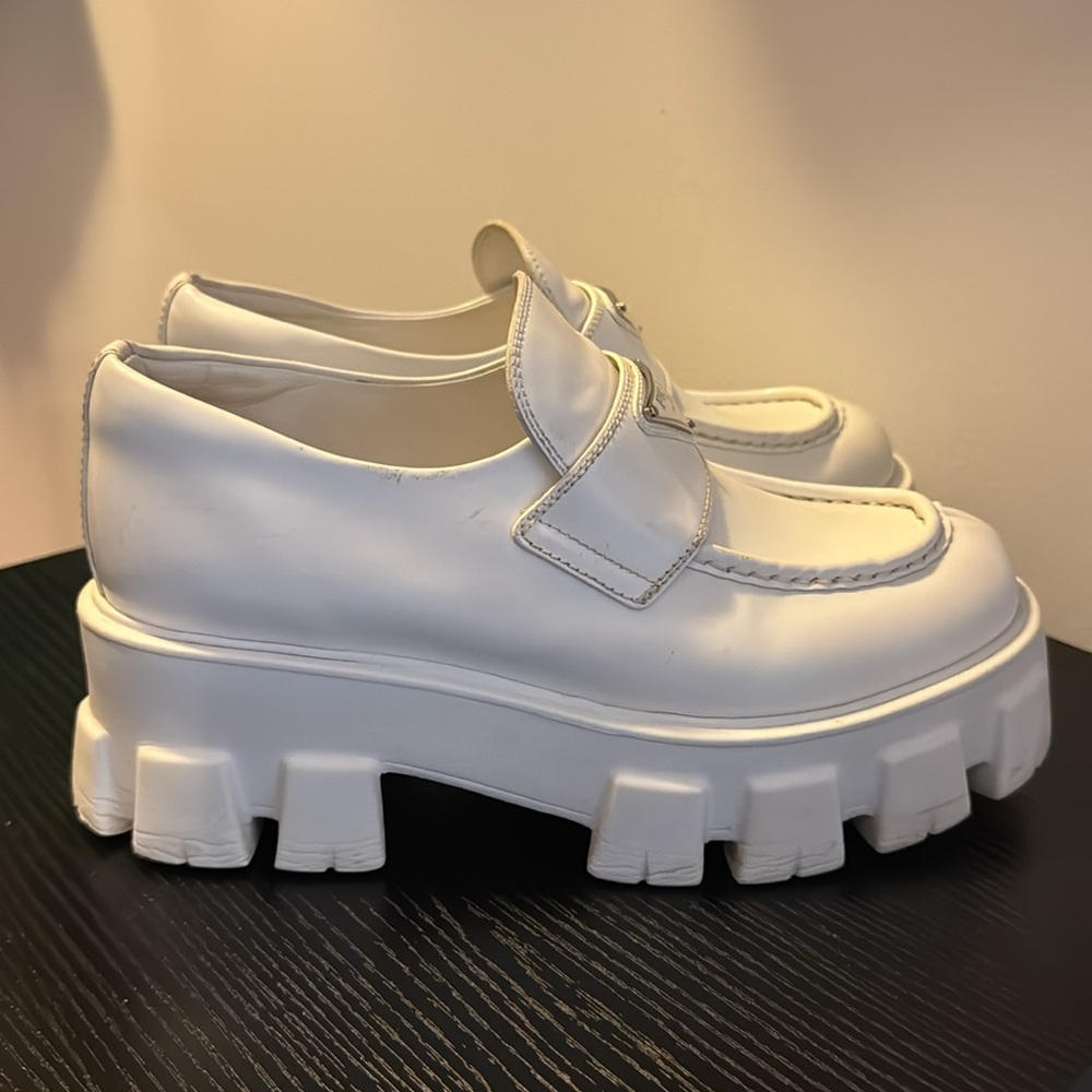 Authentic Prada Moonlith brushed leather platform white loafers size 8 - Picture 5 of 8